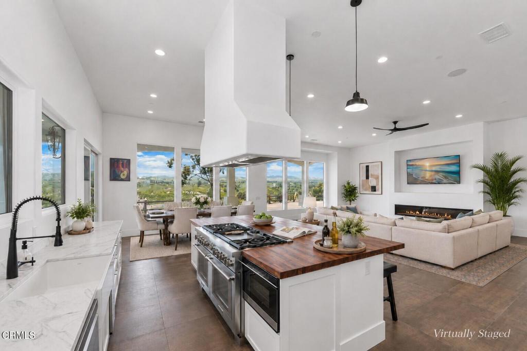 Properties 2 5927 St Maarten Drive