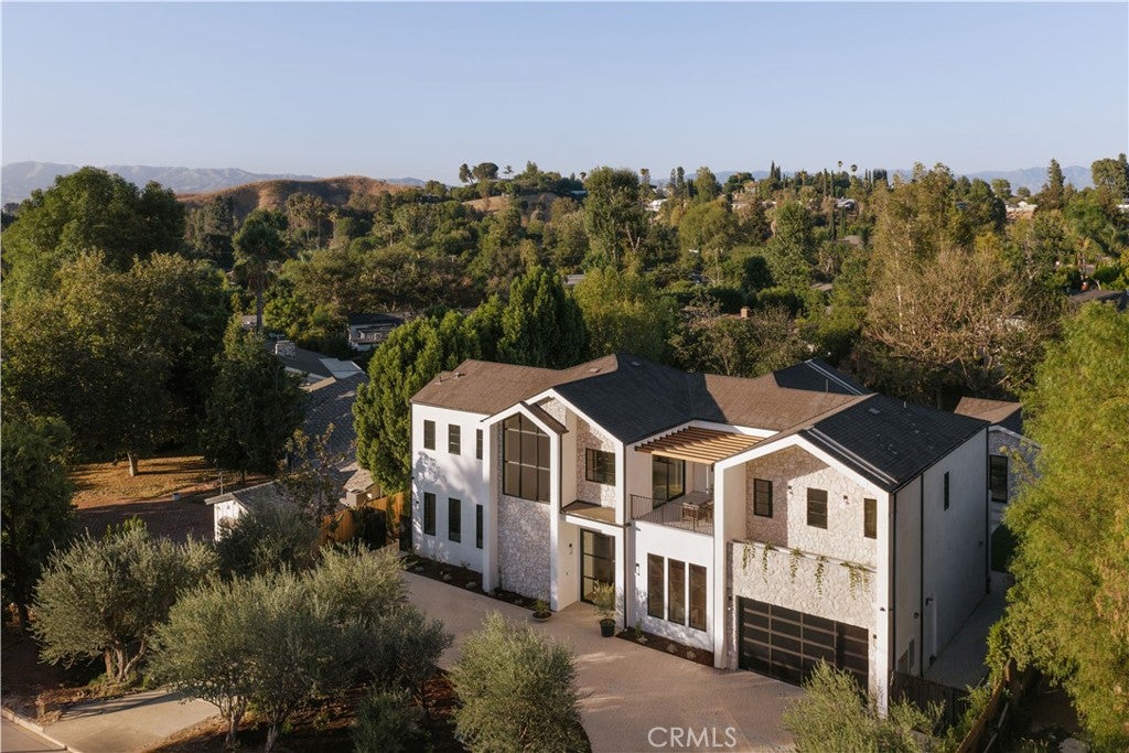 4744 Vista De Oro Avenue