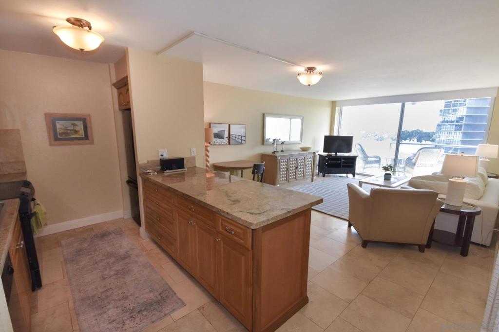 Vacation rental at Coronado Shores! Rates vary depending on season and length of stay. Luxurious one bedroom unit in the Coronado Shores This 1 bed, 1 bath unit in El Camino offers beautiful Ocean views. Updated and fully furnished. Granite counter tops and Tile floors throughout. Community offers: access to the white sandy beach, swimming pool, tennis courts, clubhouse and a 24 hour doorman/ security available. Walk to the famous Hotel Del Coronado, shopping and dinning in the Coronado Village.