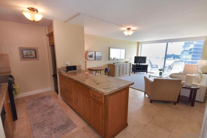 Vacation rental at Coronado Shores! Rates vary depending on season and length of stay. Luxurious one bedroom unit in the Coronado Shores This 1 bed, 1 bath unit in El Camino offers beautiful Ocean views. Updated and fully furnished. Granite counter tops and Tile floors throughout. Community offers: access to the white sandy beach, swimming pool, tennis courts, clubhouse and a 24 hour doorman/ security available. Walk to the famous Hotel Del Coronado, shopping and dinning in the Coronado Village.
