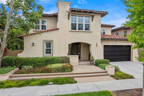208 Radial Irvine CA 92618