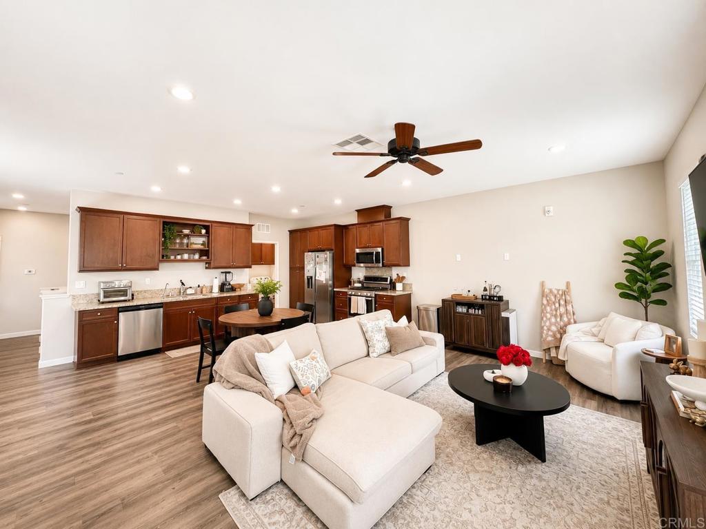1541 Winter Lane UNIT 1