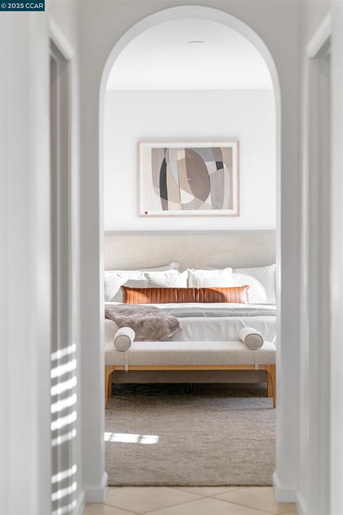 GALE RANCH - Residential