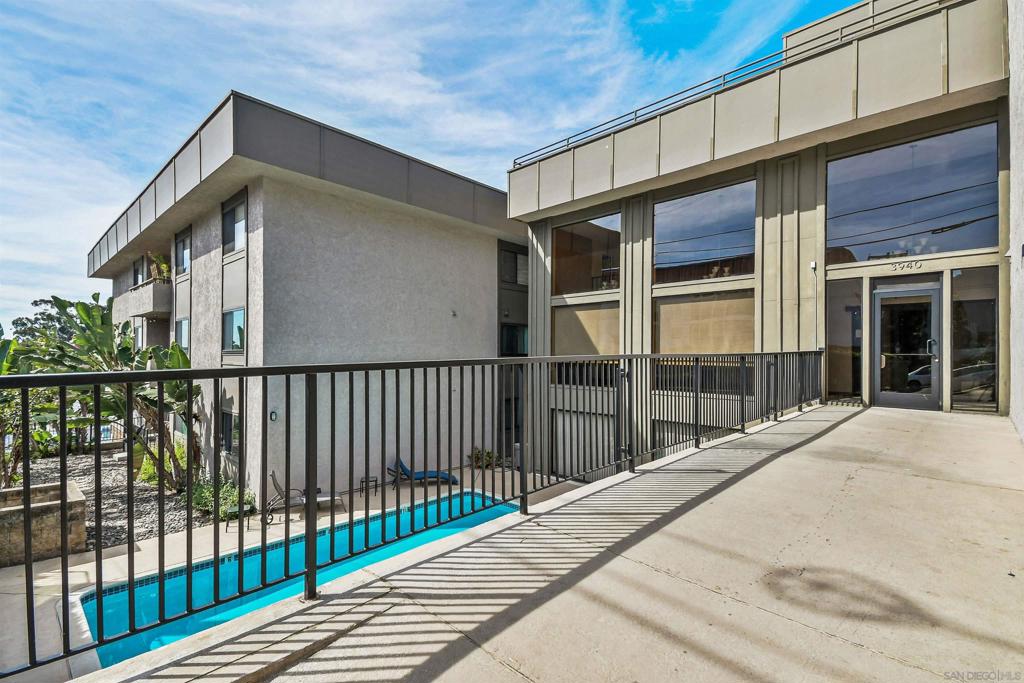 3940 Dove Street 101