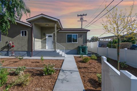 Photo of 64 1st St, Moorpark, CA 93021 (MLS # SR26038101)