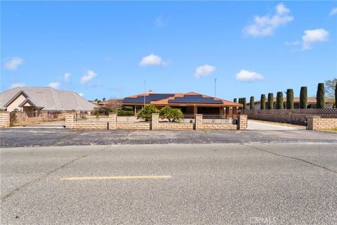 Photo of 18186 Bangor Ave, Hesperia, CA 92345 (MLS # HD26052982)