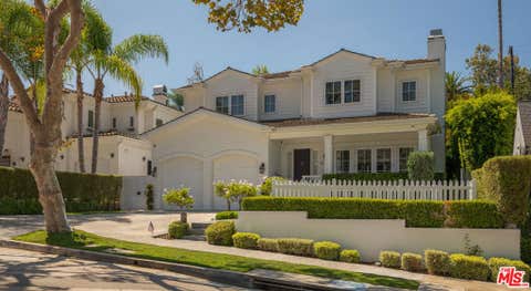 Photo of 10334 Lorenzo Drive, Los Angeles, CA 90064 (MLS # 26874201)