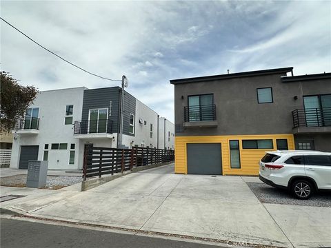 25134 25200 Frampton Avenue Harbor City CA 90710