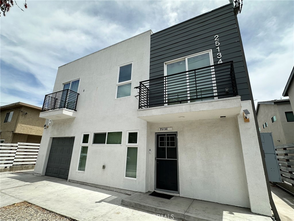 25134 25200 Frampton Avenue