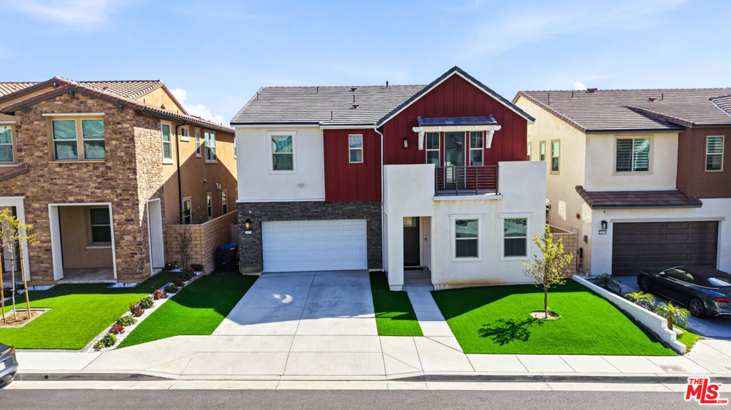 21230 W Wildflower Way