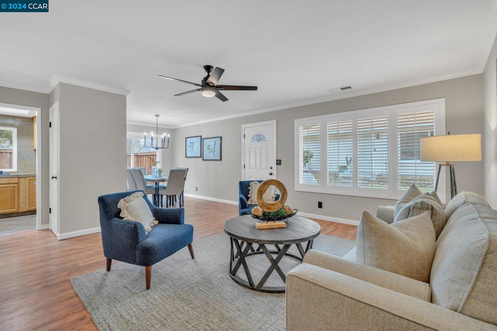 TWIN CREEK GRDN - Residential