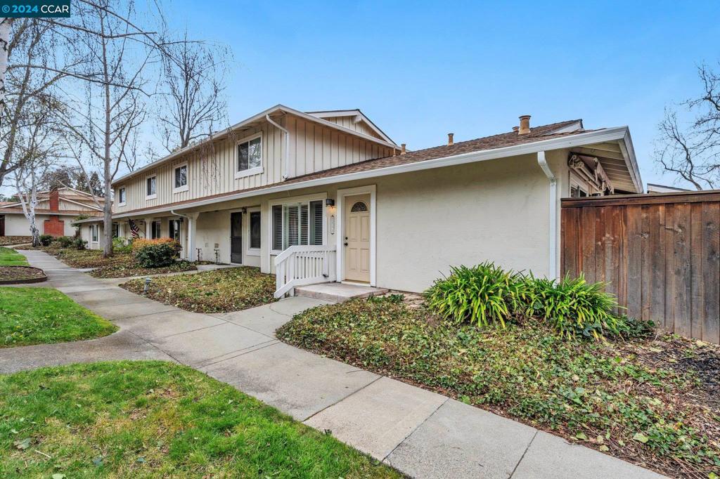 TWIN CREEK GRDN - Residential