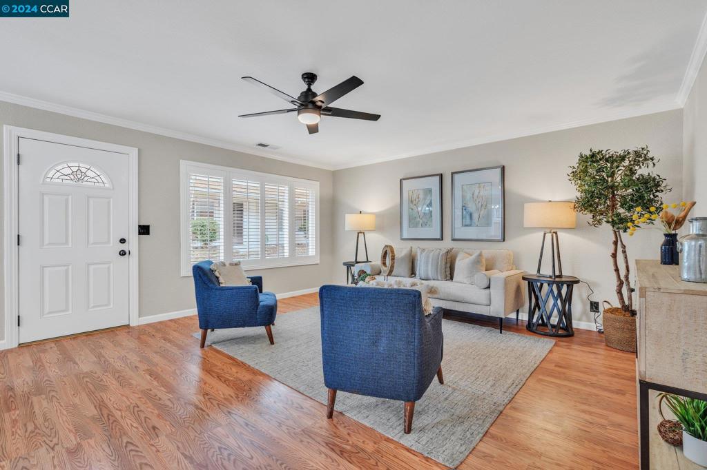 TWIN CREEK GRDN - Residential