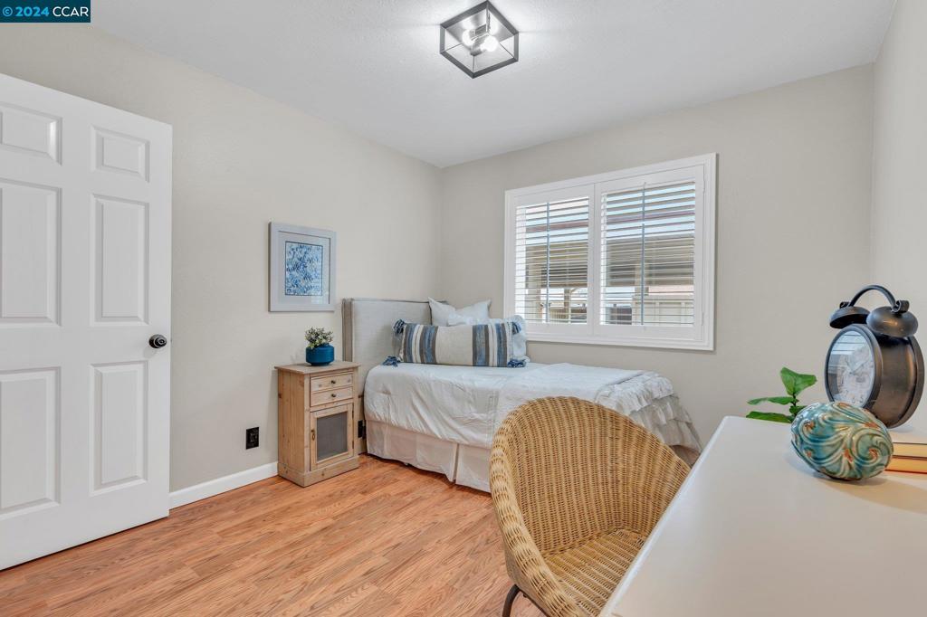 TWIN CREEK GRDN - Residential