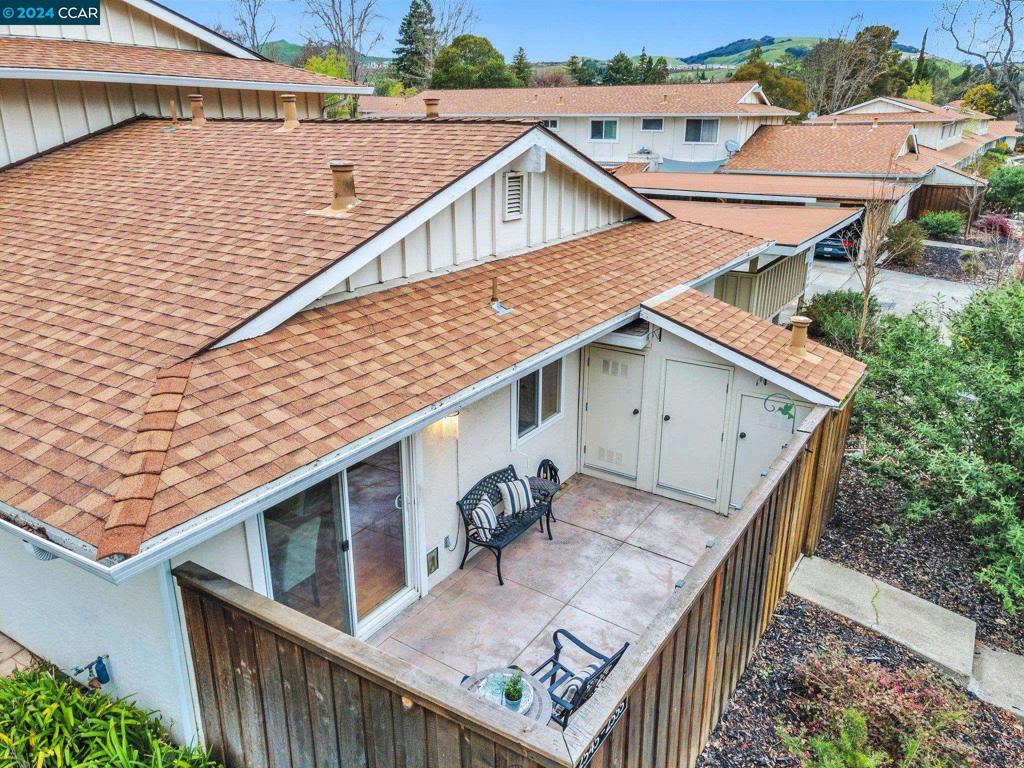 TWIN CREEK GRDN - Residential