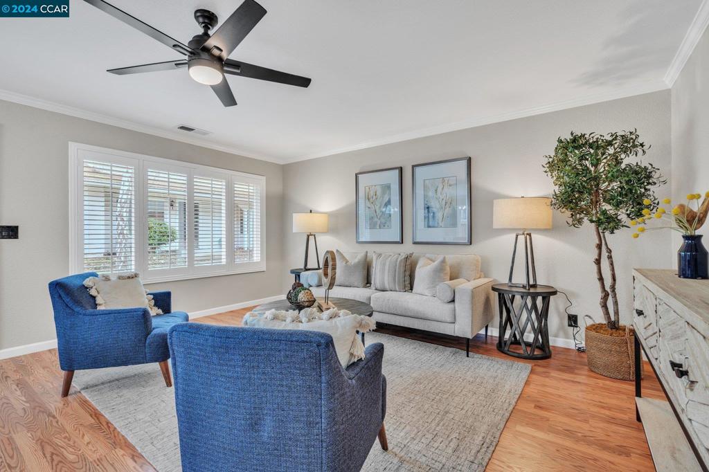 TWIN CREEK GRDN - Residential