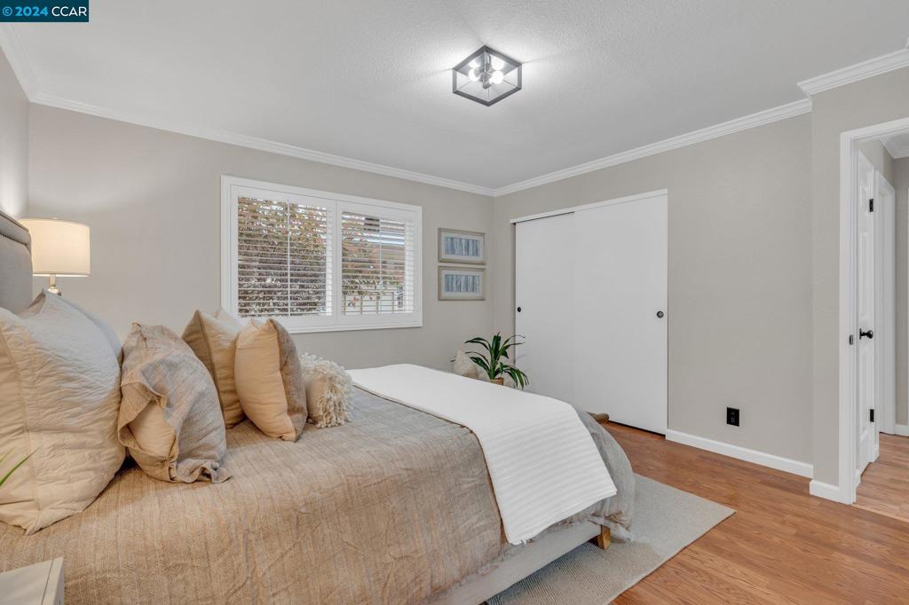 TWIN CREEK GRDN - Residential