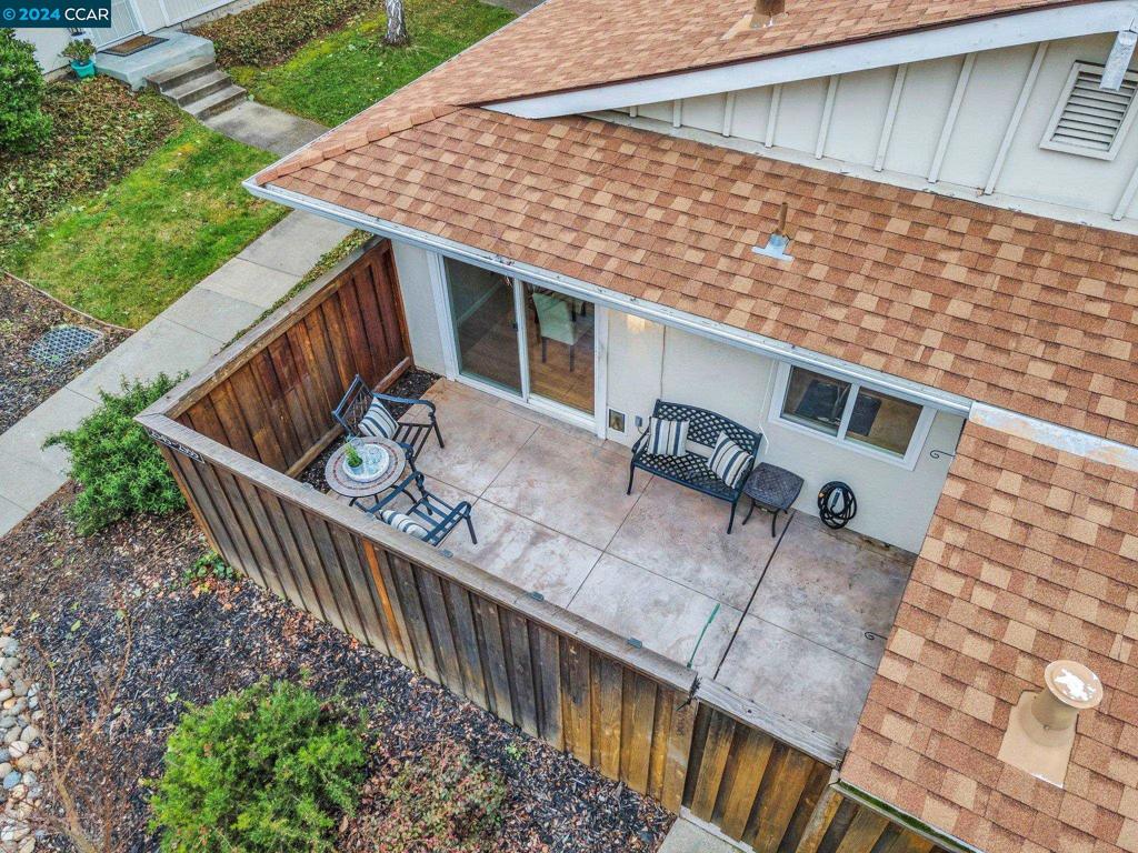 TWIN CREEK GRDN - Residential