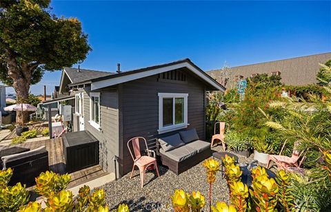 Tiny photo for 389 Park, Laguna Beach, CA 92651 (MLS # LG26030620)