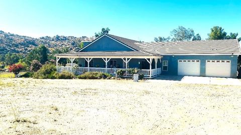 23711 California Avenue Hemet CA 92545