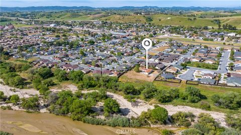 Tiny photo for 1650 Verde Pl, San Miguel, CA 93451 (MLS # NS26065787)