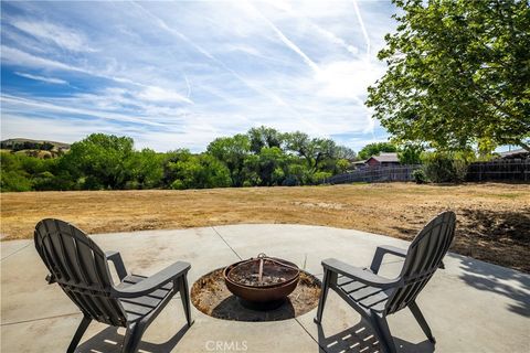 Tiny photo for 1650 Verde Pl, San Miguel, CA 93451 (MLS # NS26065787)