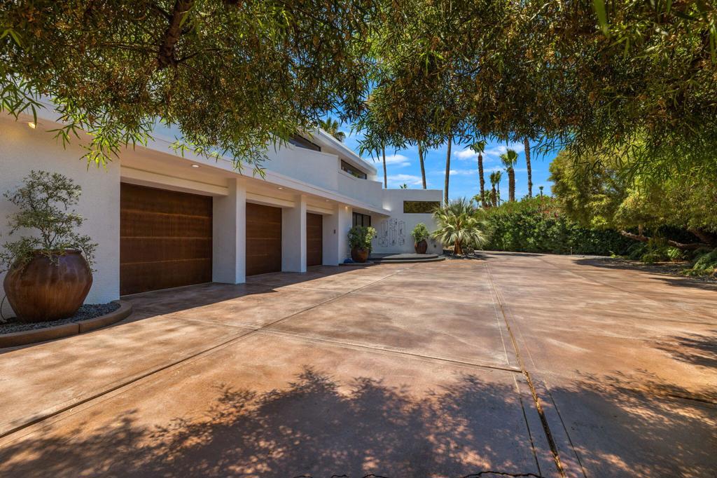 21 Clancy Lane Estates