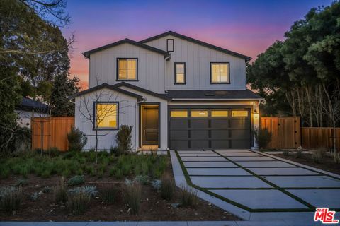 4328 Wilkinson Avenue Studio City CA 91604