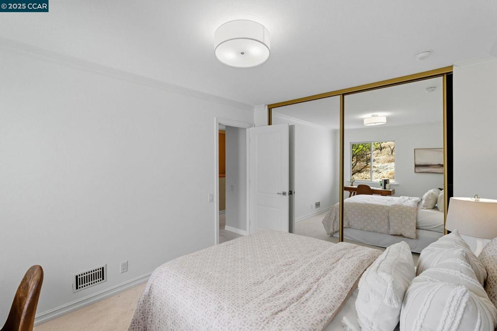 LOMAS MORAGA - Residential