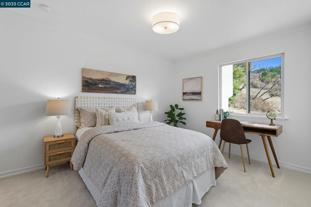 LOMAS MORAGA - Residential