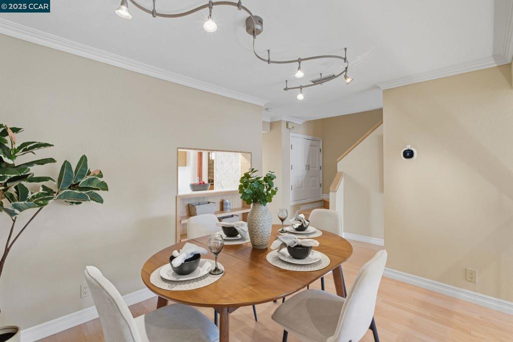 LOMAS MORAGA - Residential