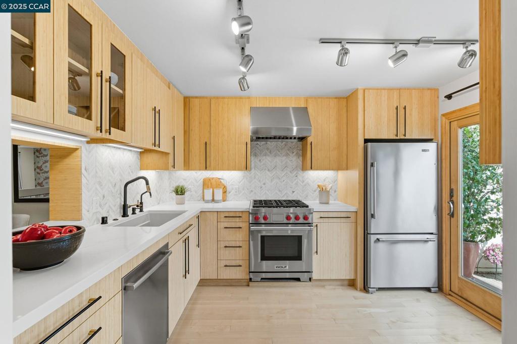 LOMAS MORAGA - Residential