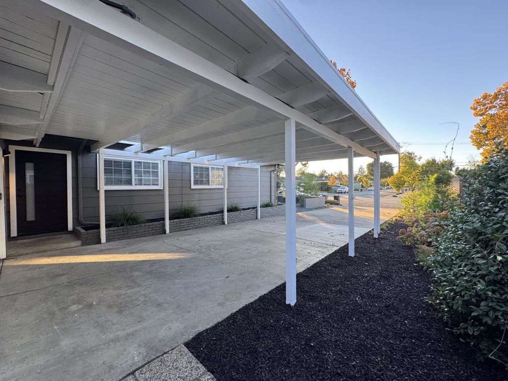 Photo of 864 S Bernardo Avenue, Sunnyvale, CA 94087 (MLS # ML82026144)