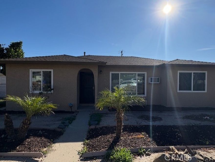 Beautiful and spacious 4 bedroom, 2 bathroom home with a large bonus room. Street parking only.