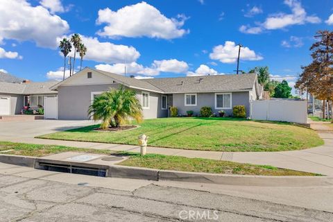 Photo of 2904 Sterling St, Pomona, CA 91767 (MLS # CV25282453)