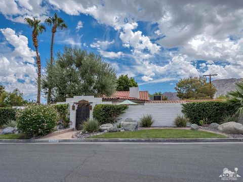 Photo of 54200 Avenida Cortez, La Quinta, CA 92253 (MLS # 219034593DA)