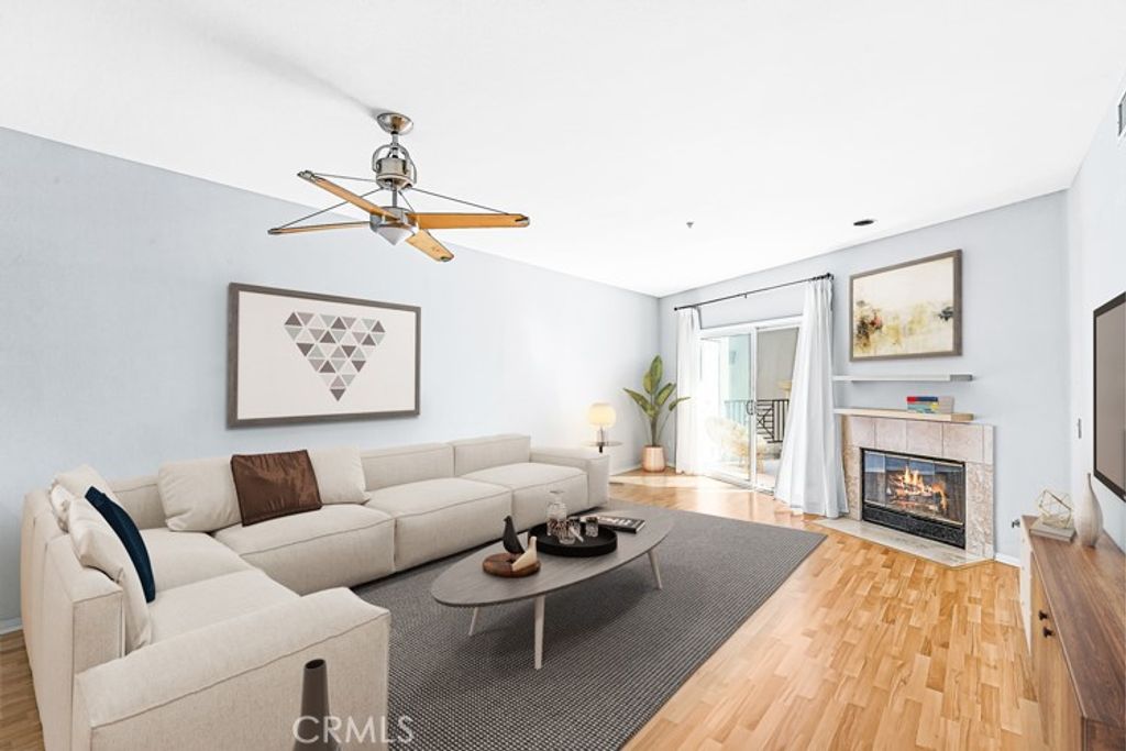 Photo of 200 Pacific Coast Highway #416, Huntington Beach, CA 92648 (MLS # LG26152481)