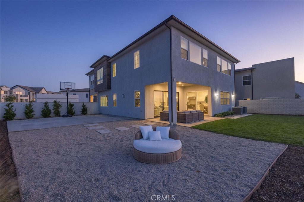 Skylar (SKYLAR5P) - Residential