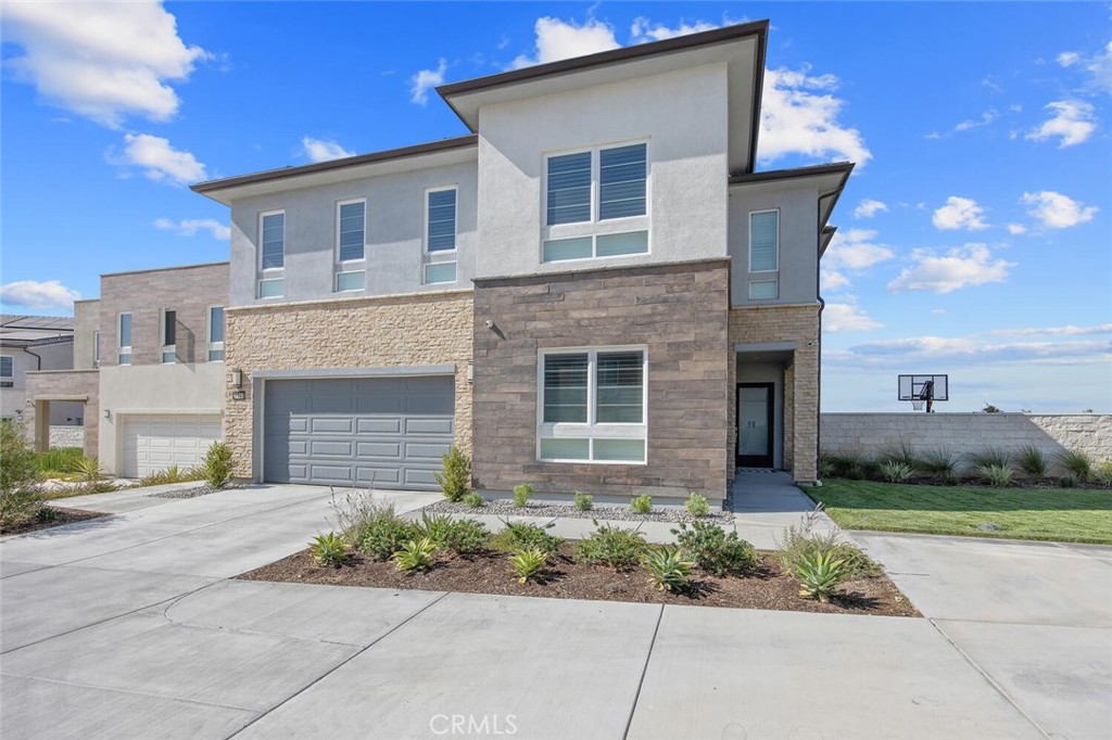 Skylar (SKYLAR5P) - Residential