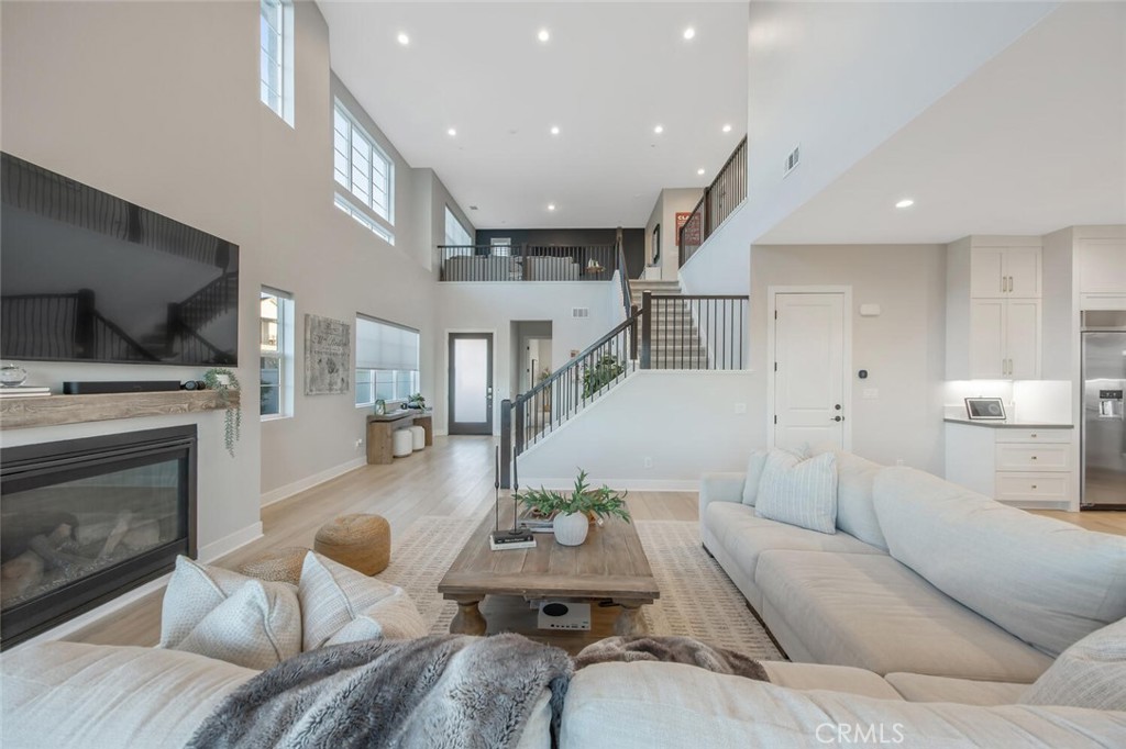 Skylar (SKYLAR5P) - Residential