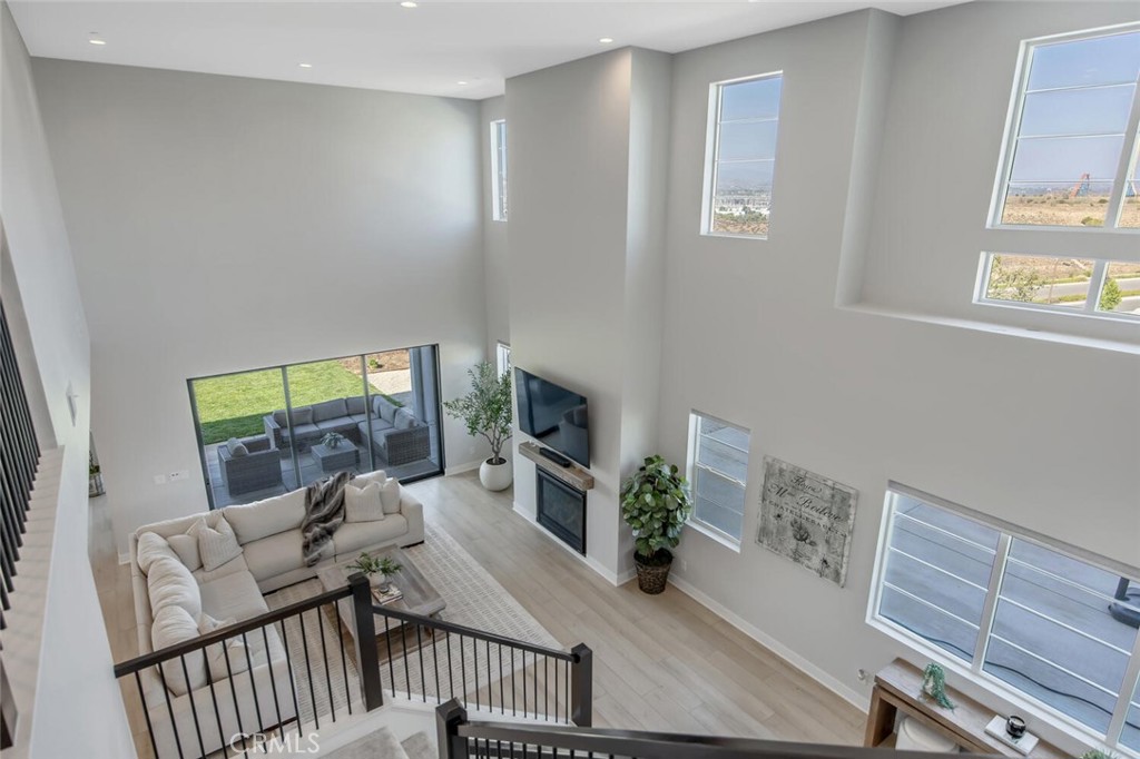 Skylar (SKYLAR5P) - Residential