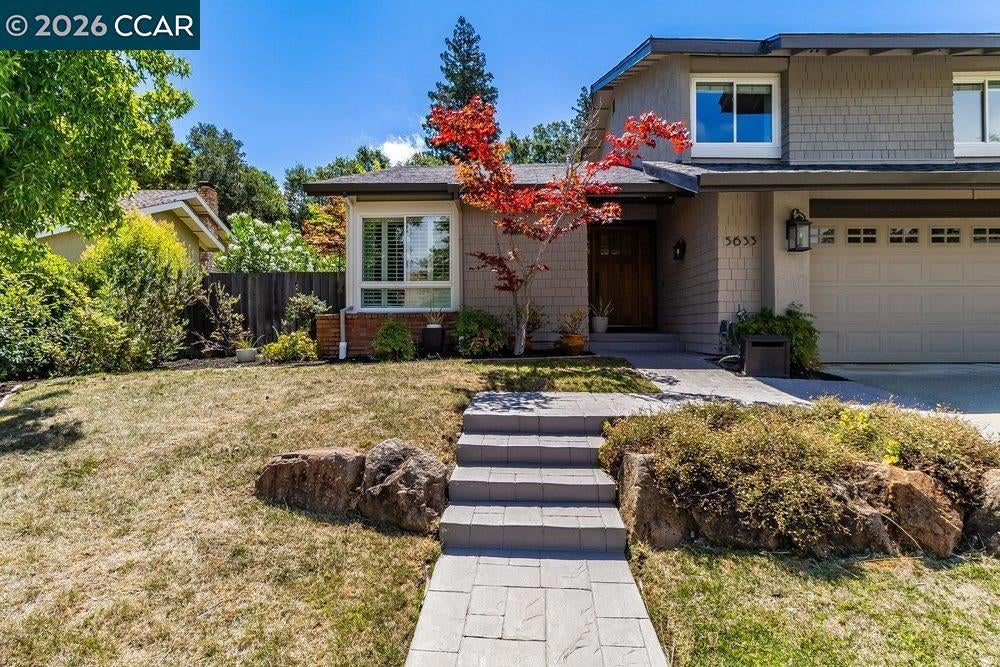 5633 Mount Hood Ct