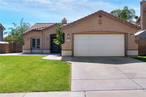 Photo of 25349 Silverwood Ln, Menifee, CA 92584 (MLS # SW26061733)