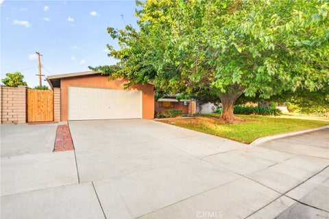 Photo of 3261 Wallingham Drive, Riverside, CA 92503 (MLS # IV26200766)