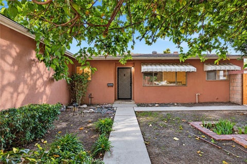 Photo of 3261 Wallingham Drive, Riverside, CA 92503 (MLS # IV26200766)