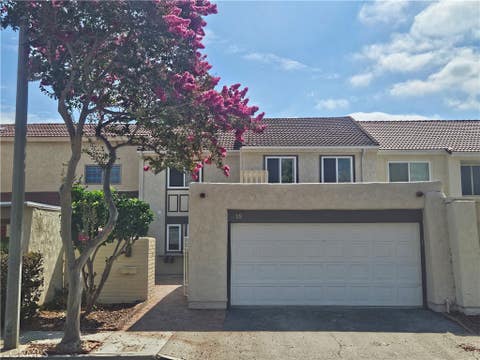 Photo of 15 Yellowwood WAY, Irvine, CA 92612 (MLS # PW26179798)