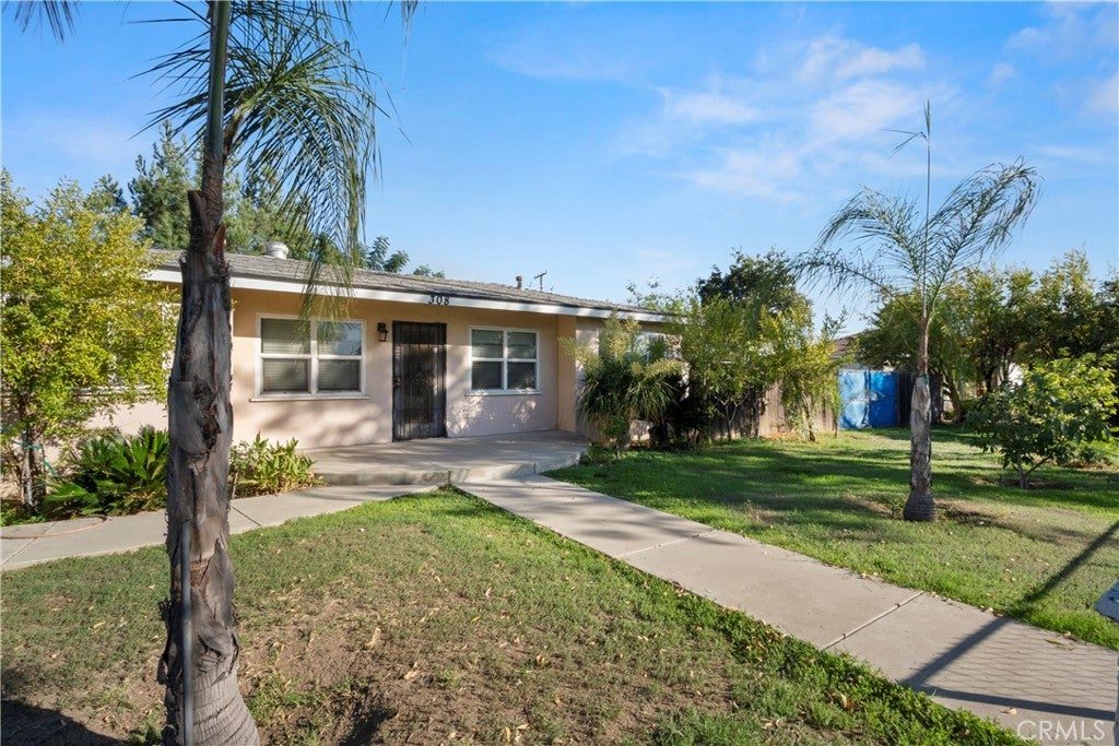 308 S Campus Avenue