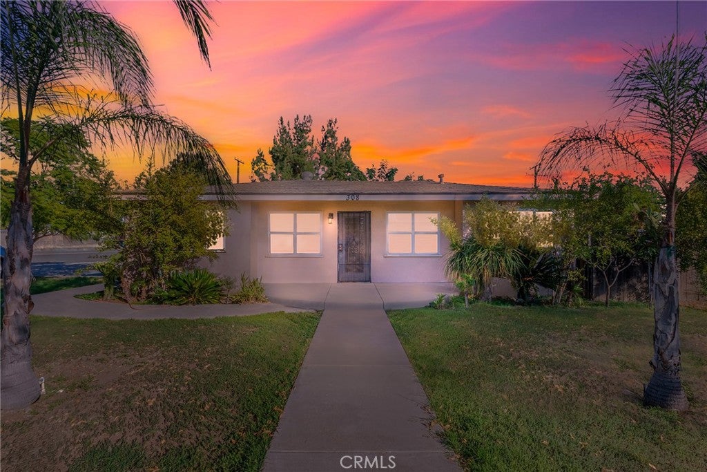 308 S Campus Avenue