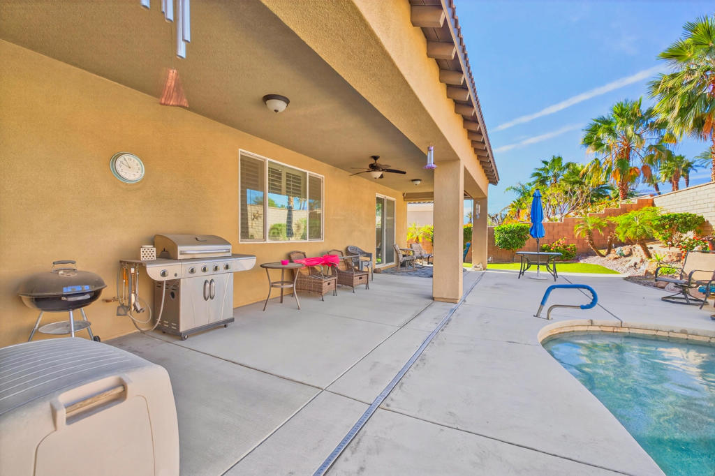 48117 London Bridge Place