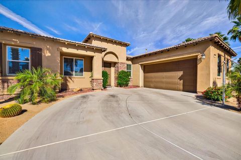 48117 London Bridge Place Indio CA 92201